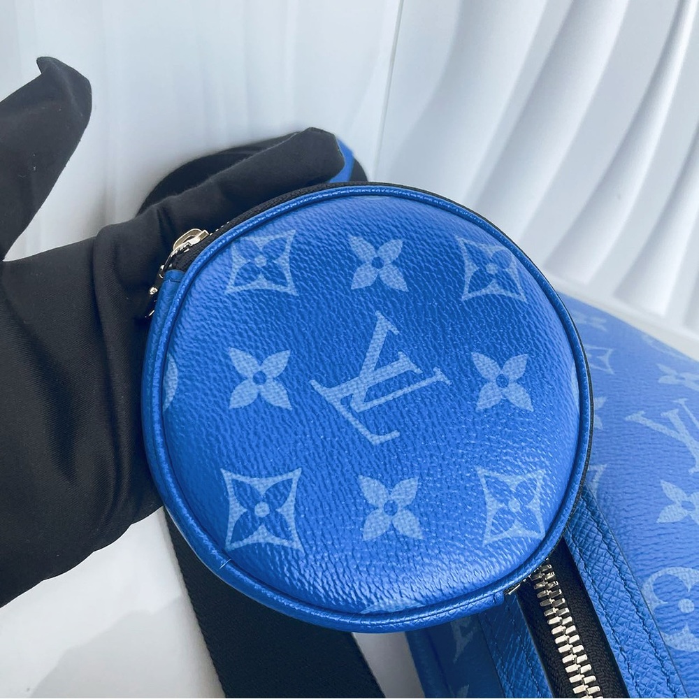 Louis Vuitton Blue Monogram Sling Bag with Circular Pouch - Picture 5 of 12
